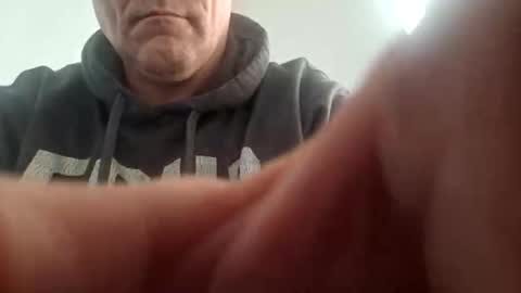 Snapshot of eric4698523103 chatting on April 19, 2026, 1:32 pm eric4698523103 online show from April 19, 2026, 1:32 pm