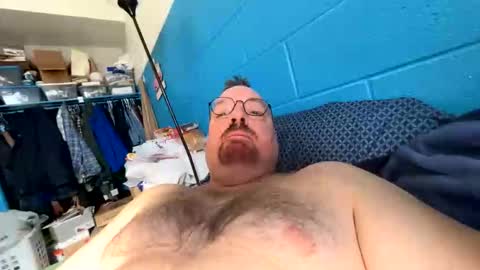 eric625456 online show from March 1, 2026, 4:09 pm