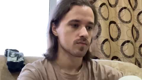 Snapshot of eric_blond chatting on November 15, 2025, 1:47 am Eric online show from November 15, 2025, 1:47 am