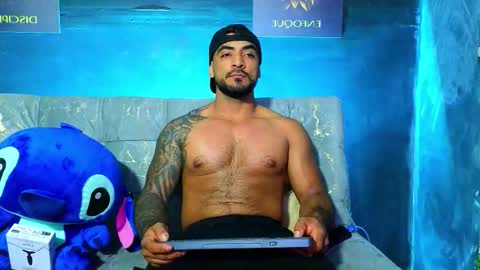 Snapshot of eric_harrison1 chatting on November 2, 2025, 2:25 am Brayan online show from November 2, 2025, 2:25 am