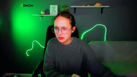 Snapshot of erica_breeze chatting on October 16, 2025, 7:59 pm your dear Erica online show from October 16, 2025, 7:59 pm