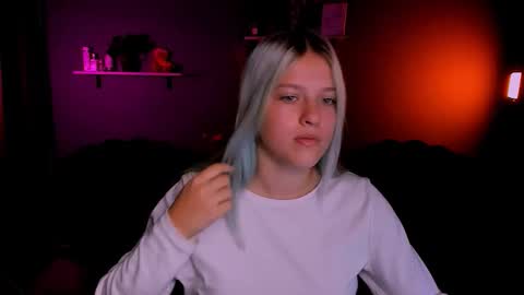 Snapshot of erica_breeze chatting on October 17, 2025, 1:03 pm your dear Erica online show from October 17, 2025, 1:03 pm