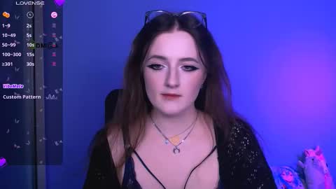 Snapshot of erica_breeze chatting on November 19, 2025, 9:26 pm your dear Erica online show from November 19, 2025, 9:26 pm