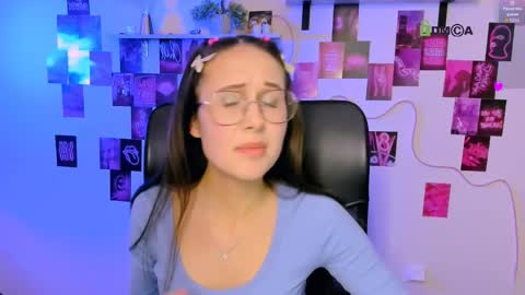 your dear Erica  online show from April 29, 2026, 7:42 pm