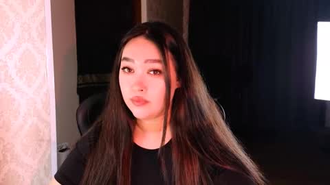 Snapshot of erica_wayne chatting on November 29, 2025, 10:13 pm Erica Wayne online show from November 29, 2025, 10:13 pm