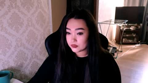 Erica Wayne online show from May 25, 2026, 2:28 am