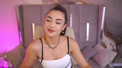 Erica online show from August 4, 2026, 2:19 pm