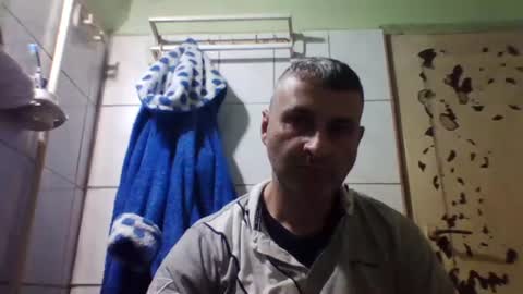 Snapshot of ericboy32 chatting on February 20, 2025, 4:50 am eric online show from February 20, 2025, 4:50 am