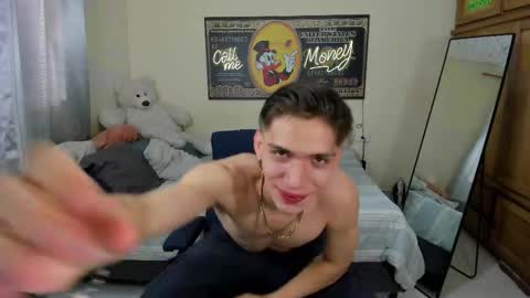 Snapshot of erick_de_rossee chatting on December 2, 2025, 2:12 pm erick_de_rossee online show from December 2, 2025, 2:12 pm