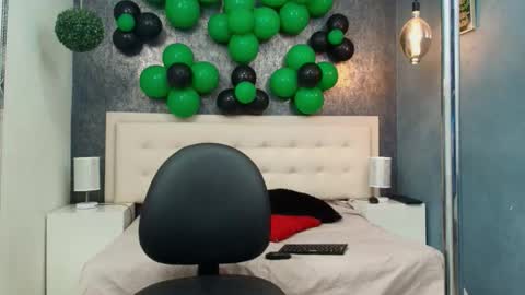   online show from March 18, 2026, 3:53 am