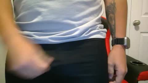 Snapshot of ericldavis71 chatting on October 7, 2025, 10:45 am ericldavis71 online show from October 7, 2025, 10:45 am