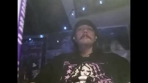 Snapshot of ericlovestacos chatting on February 24, 2025, 5:11 am ericlovestacos online show from February 24, 2025, 5:11 am