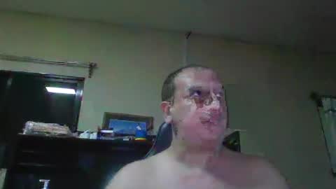 Snapshot of erik1781 chatting on December 22, 2024, 2:17 am erik1781 online show from December 22, 2024, 2:17 am