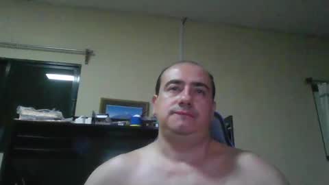 Snapshot of erik1781 chatting on December 28, 2024, 4:30 am erik1781 online show from December 28, 2024, 4:30 am