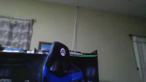 Snapshot of erik1781 chatting on March 2, 2025, 5:12 am erik1781 online show from March 2, 2025, 5:12 am