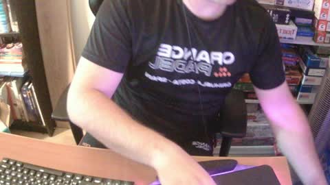 Erik Dapper online show from May 22, 2026, 6:57 pm