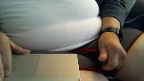 Erik online show from February 3, 2025, 1:19 pm