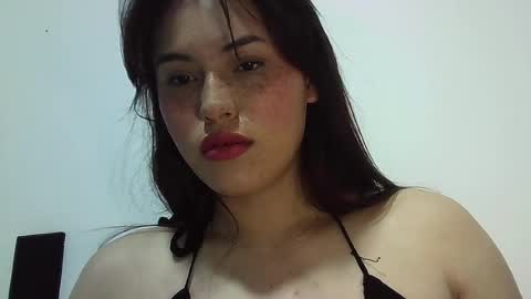 Erika online show from July 27, 2026, 11:34 pm