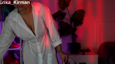 Erika      online show from May 10, 2026, 10:09 am