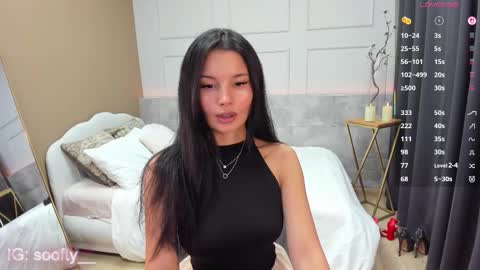 Erika online show from October 1, 2025, 1:06 pm