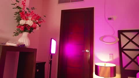 Venus Skye online show from September 23, 2025, 8:12 pm