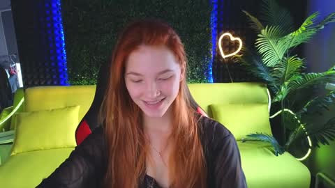 Snapshot of erikabrian chatting on December 15, 2024, 8:30 am erikabrian online show from December 15, 2024, 8:30 am