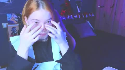 Snapshot of erikabrian chatting on October 25, 2025, 7:49 am erikabrian online show from October 25, 2025, 7:49 am