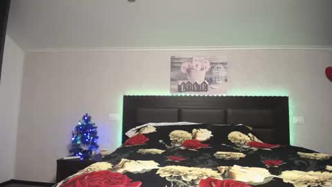 ErikaGold online show from December 8, 2024, 5:29 am