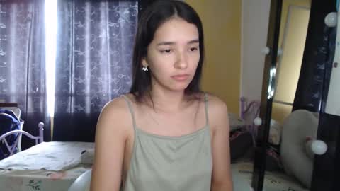 Snapshot of erina_1 chatting on November 10, 2025, 5:23 pm erina_1 online show from November 10, 2025, 5:23 pm