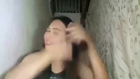 Snapshot of ermajoy chatting on October 30, 2025, 10:27 am ermajoy online show from October 30, 2025, 10:27 am