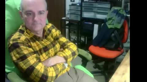 ernello online show from January 9, 2026, 12:19 pm