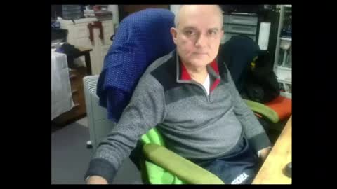 Snapshot of ernello chatting on June 21, 2026, 8:00 pm ernello online show from June 21, 2026, 8:00 pm
