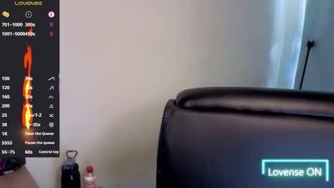 Snapshot of ernesto_rodriguez_82 chatting on November 1, 2025, 5:37 pm ernesto rodriguez 82 online show from November 1, 2025, 5:37 pm