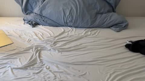 ernoy online show from February 13, 2026, 7:59 am