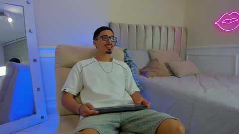 eros_becker_ online show from March 18, 2026, 3:20 am