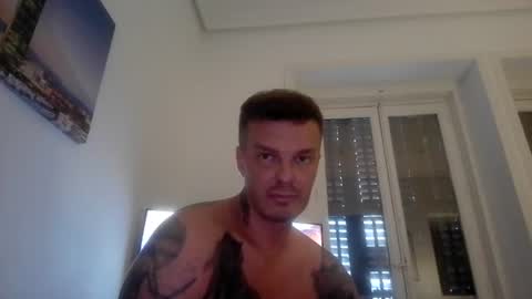 ErosOnCanvas online show from July 29, 2026, 6:06 pm