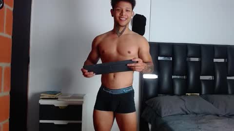 Eros online show from September 27, 2025, 5:51 pm