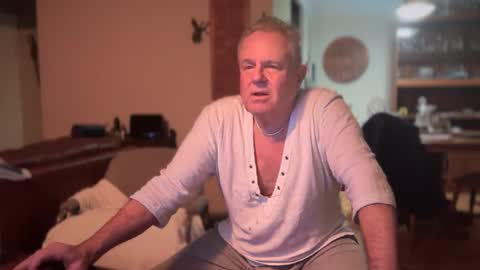 Snapshot of erostalk chatting on January 25, 2025, 8:00 am eros online show from January 25, 2025, 8:00 am