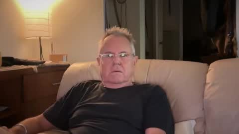 Snapshot of erostalk chatting on October 26, 2025, 12:55 pm eros online show from October 26, 2025, 12:55 pm