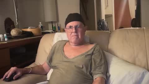 eros online show from January 14, 2026, 7:47 am