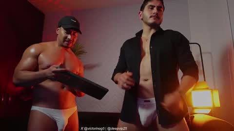 Snapshot of eroswolfs chatting on February 16, 2026, 10:28 pm eroswolf online show from February 16, 2026, 10:28 pm