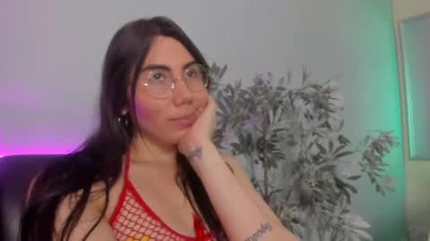Erotic couple online show from February 1, 2025, 1:23 am