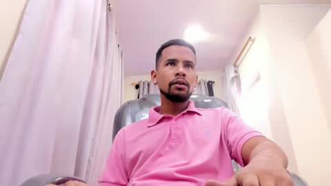 Erotic couple online show from February 17, 2025, 12:59 pm