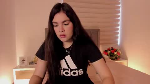 Snapshot of erotic_boobs chatting on June 23, 2026, 7:12 pm Karen online show from June 23, 2026, 7:12 pm