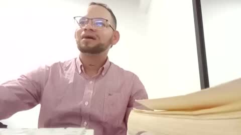 erotic_couplesex01 online show from November 29, 2025, 12:02 am