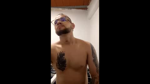 erotic_couplesex01 online show from December 19, 2025, 6:59 pm