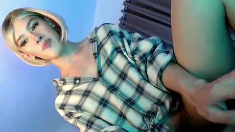 erotic_empress18 online show from June 1, 2026, 6:59 am