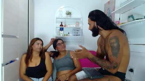 EROTIC SPA online show from May 1, 2026, 8:57 pm