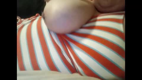 eroticerica1 online show from February 14, 2025, 7:17 am