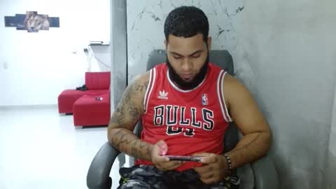 Eroticoblack online show from April 14, 2026, 4:18 am